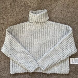 Topshop Light Gray Ribbed Turtleneck Sweater